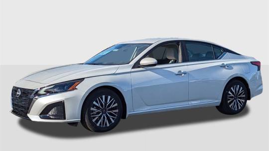 2025 Nissan Altima