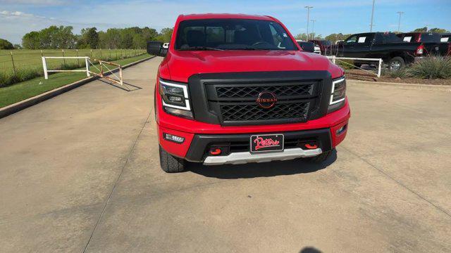 2023 nissan titan pro-4x