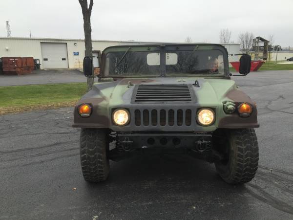 1991 titled m998 hmmwv humvee