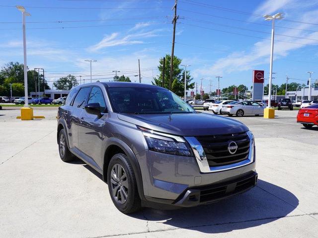 2023 nissan pathfinder s