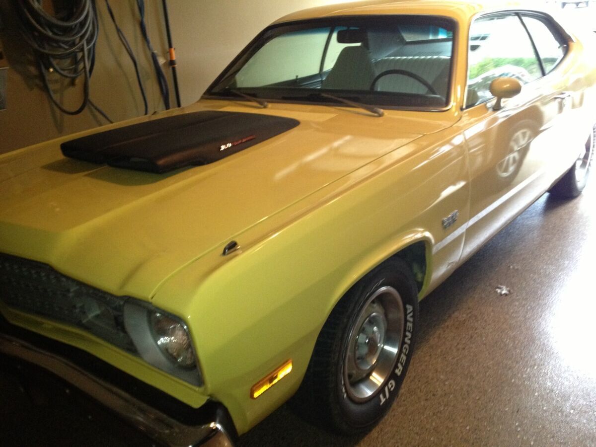 1974 plymouth duster 360 with factory 4 speed, low mileage, ac