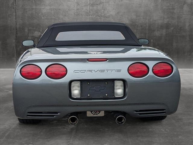 2003 chevrolet corvette base
