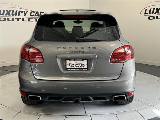 2011 porsche cayenne hybrid s