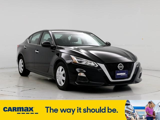 2019 nissan altima s