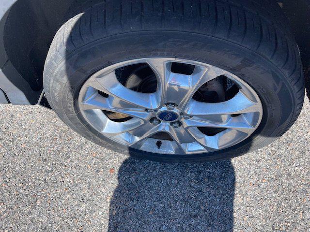 2013 ford escape se