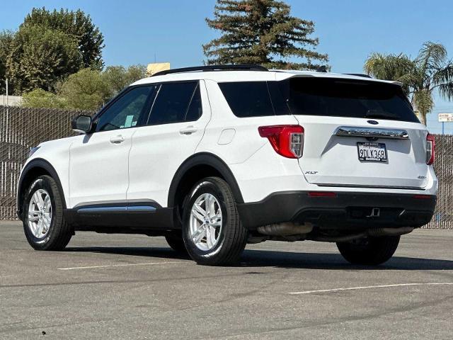 2022 ford explorer xlt
