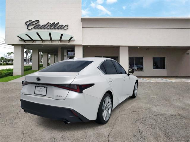 2023 lexus is 300 base