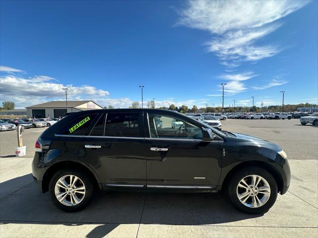 2011 lincoln mkx base