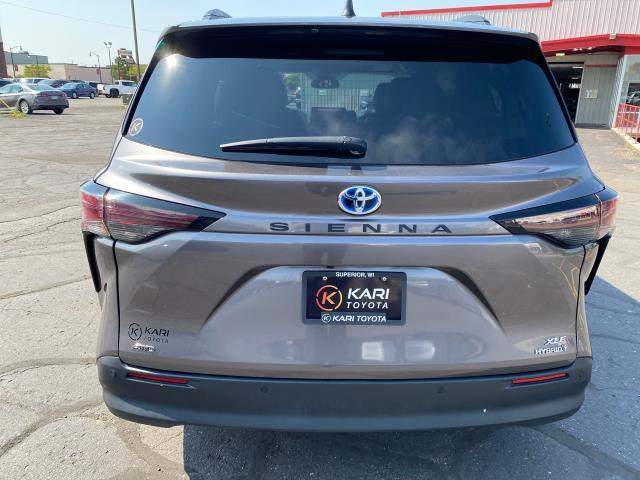 2023 toyota sienna xle