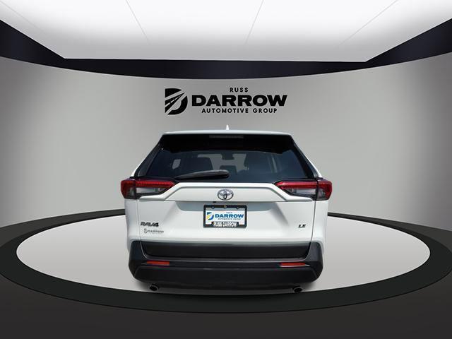 2019 toyota rav4 le