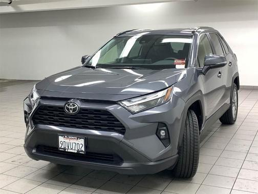 2023 toyota rav4