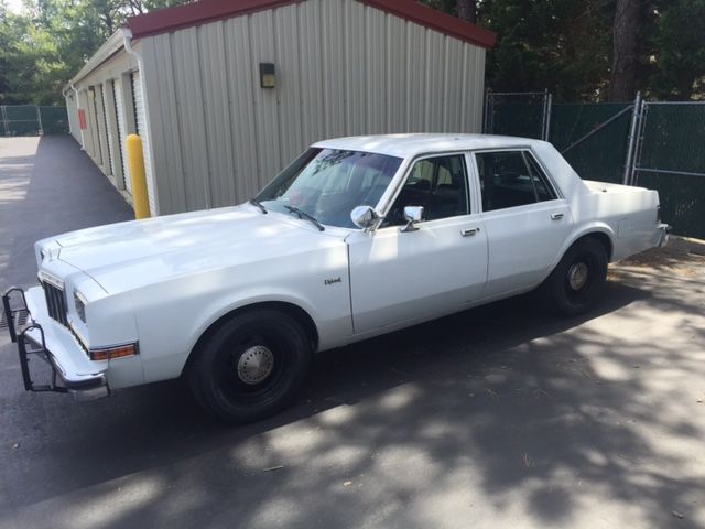 1987 dodge diplomat retired military/fish & game/police/government vehicle