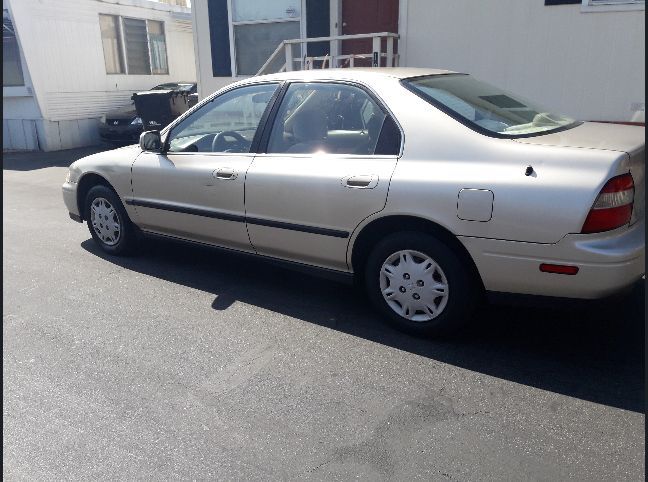 1995 honda accord lx in california by owner