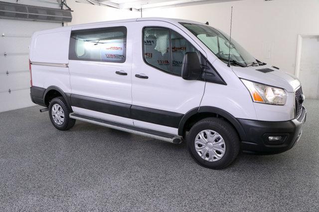 2022 ford transit-250 base