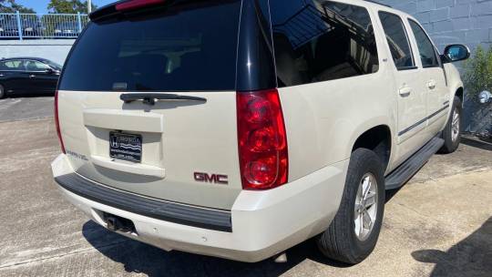 2013 GMC Yukon xl 4dr 1500