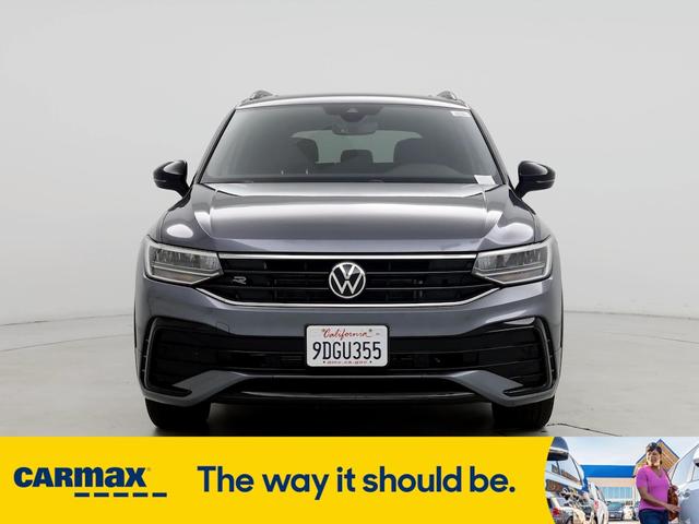 2022 volkswagen tiguan se r-line black
