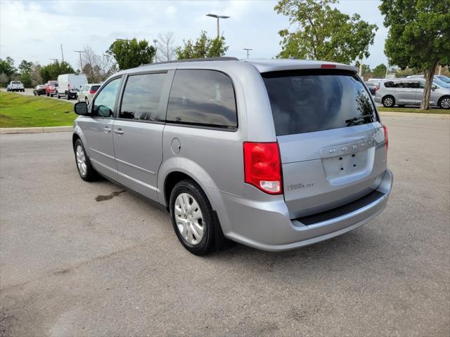 2017 dodge grand caravan sxt