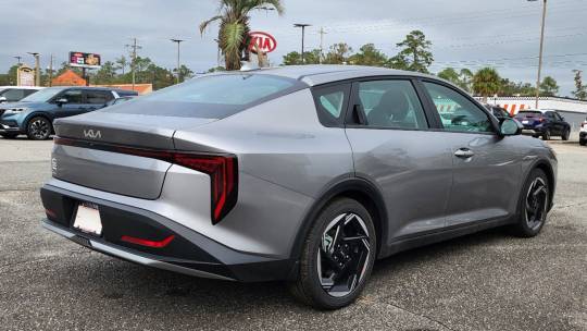 2025 Kia K4