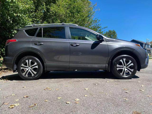 2016 toyota rav4 le