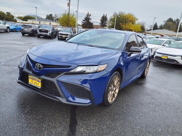 2024 toyota camry se