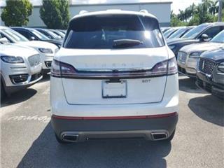 2020 Lincoln Nautilus standard