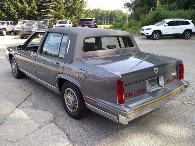 1988 cadillac fleetwood d'elegance one owner