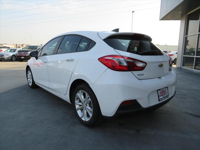 2019 chevrolet cruze ls