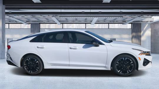 2023 Kia K5