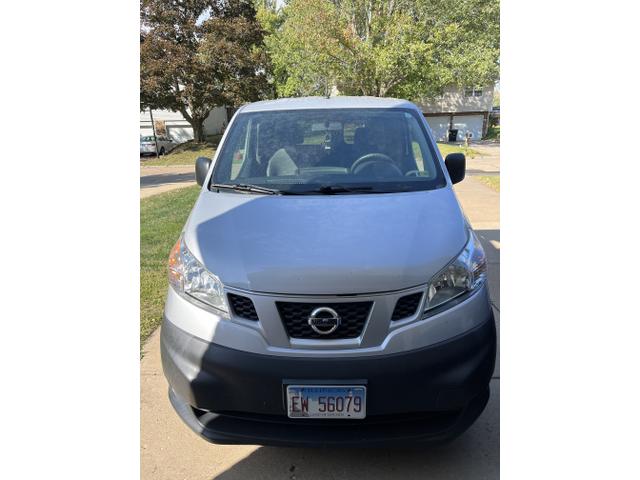 2013 nissan nv200 sv