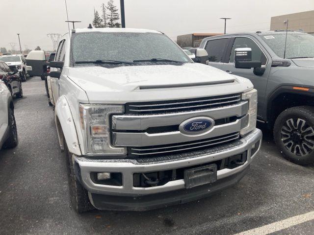 2019 ford f-350 lariat super duty
