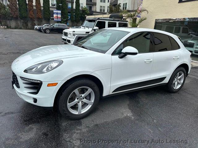 2017 porsche macan base