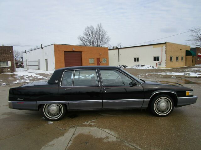 1990 cadillac fleetwood 4-door - 83k actual miles - beautiful original condition