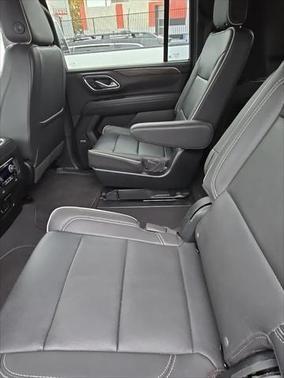 2023 chevrolet suburban