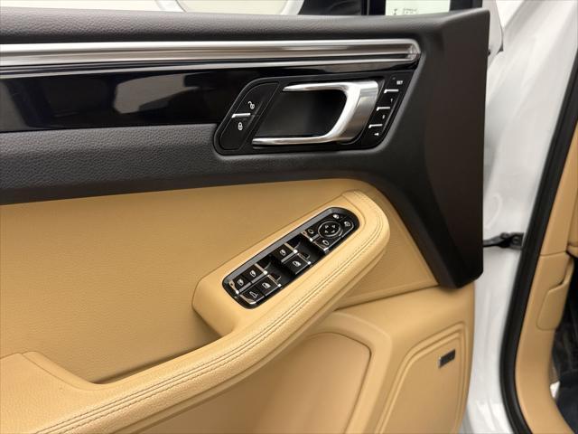 2018 porsche macan base