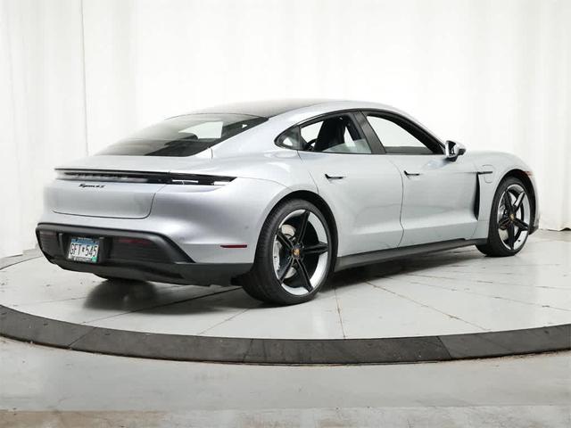 2020 porsche taycan 4s