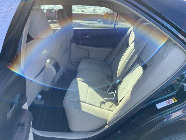 2013 toyota camry le