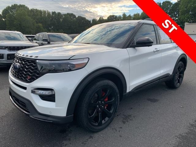 2023 ford explorer st