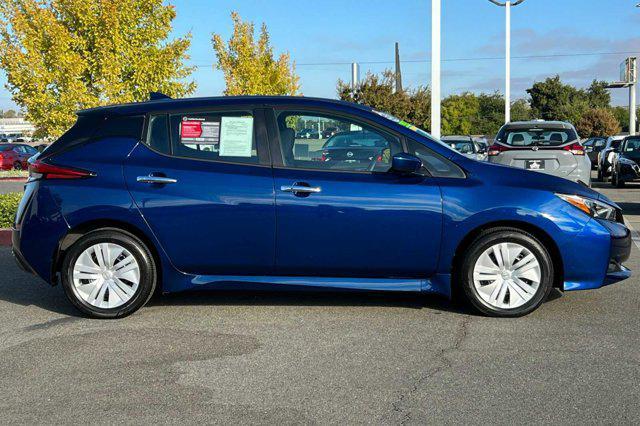 2025 nissan leaf s