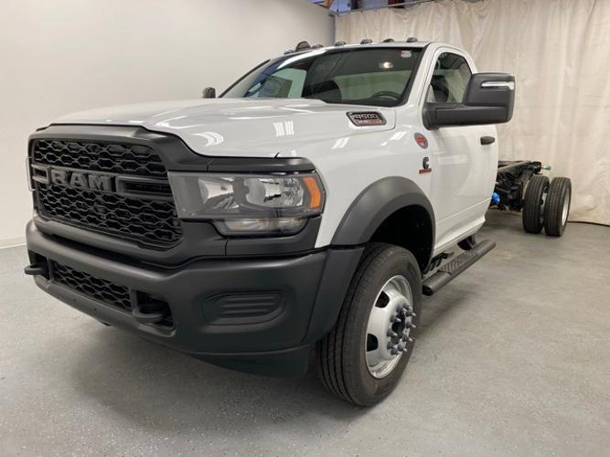 new 2024 ram 5500 chassis cab tradesman