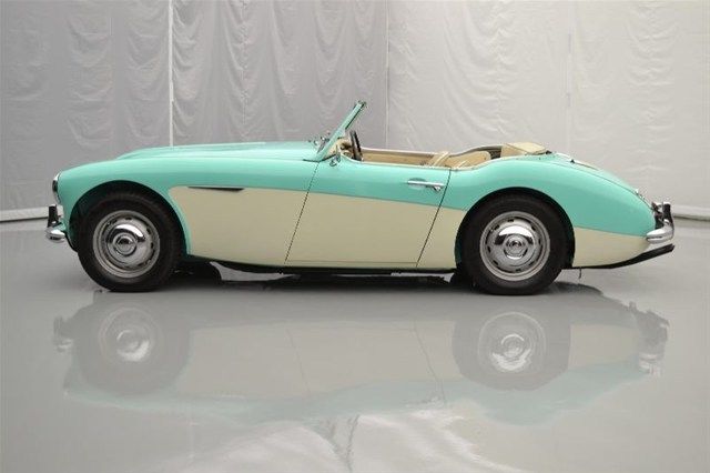 1958 austin-healey 2639cc 6 cyl dual su carbs manual 4-speed rwd seafoam green