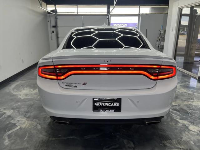 2019 dodge charger sxt
