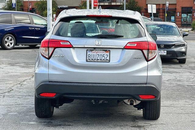 2021 honda hr-v lx