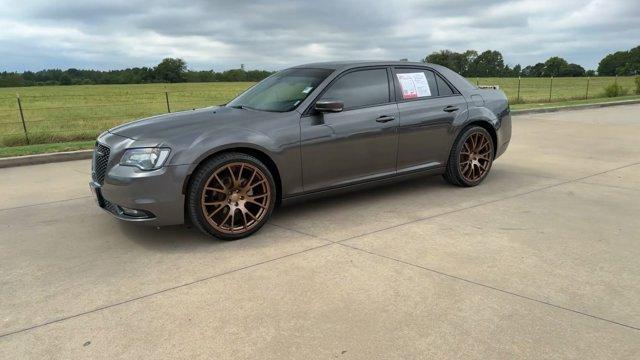 2023 chrysler 300 s