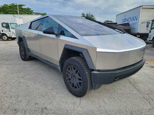 2024 tesla cybertruck all-wheel drive