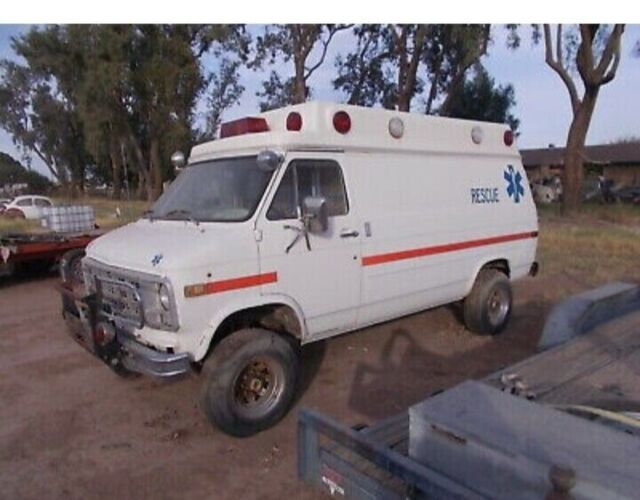 4x4 van chevy ambulance