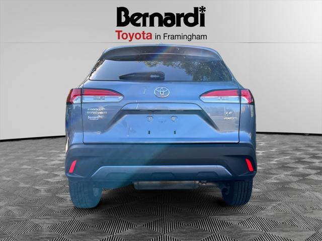 2022 toyota corolla cross le