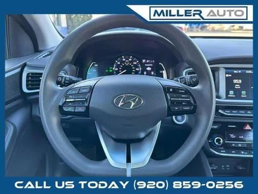 2019 hyundai ioniq hybrid in chicago, illinois