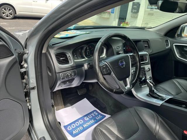 2017 volvo s60 t5 dynamic