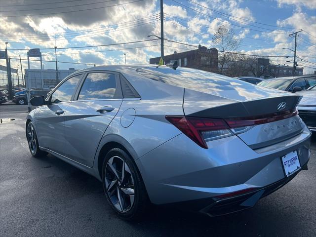 2022 hyundai elantra limited