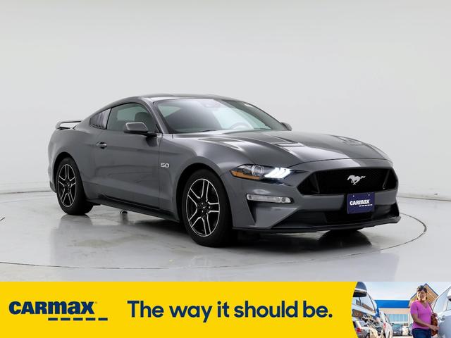 2022 ford mustang gt